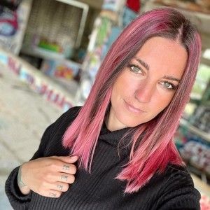 Meet your Posher, Candy